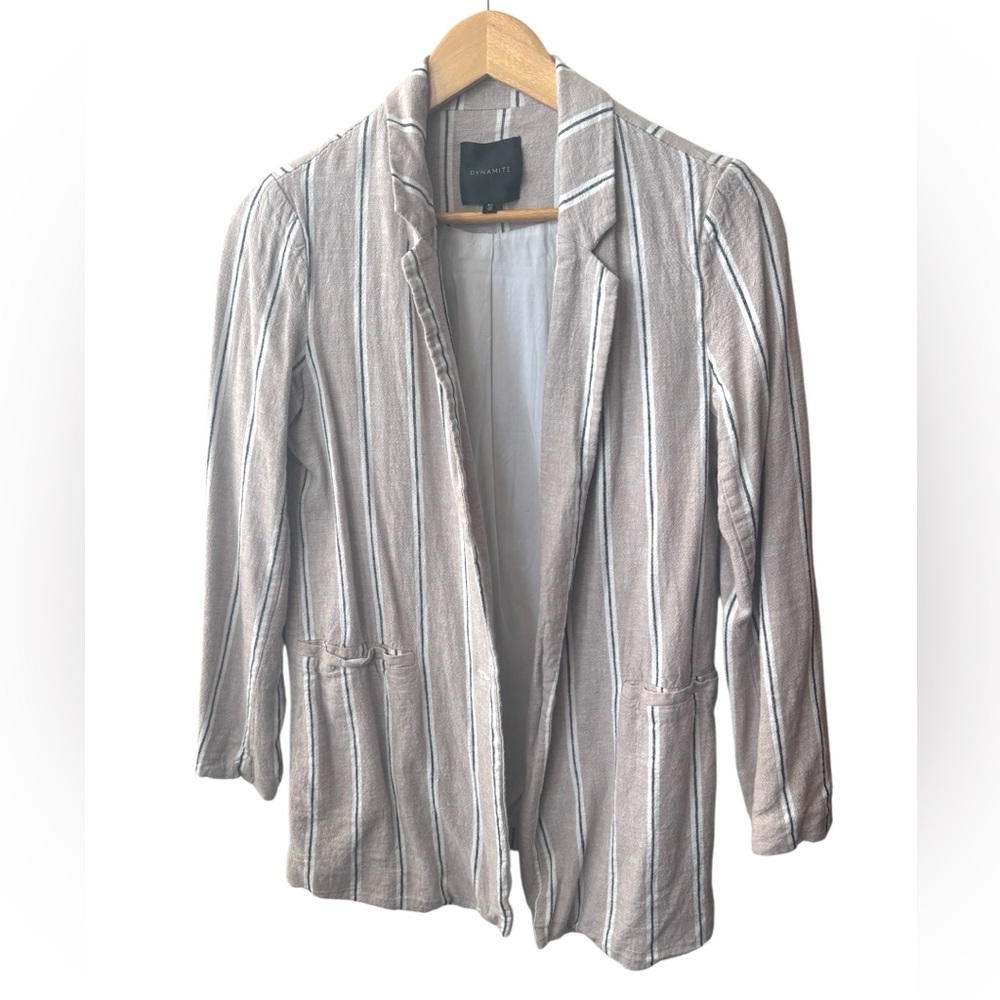 Dynamite Striped Linen/Rayon Blazer - Small